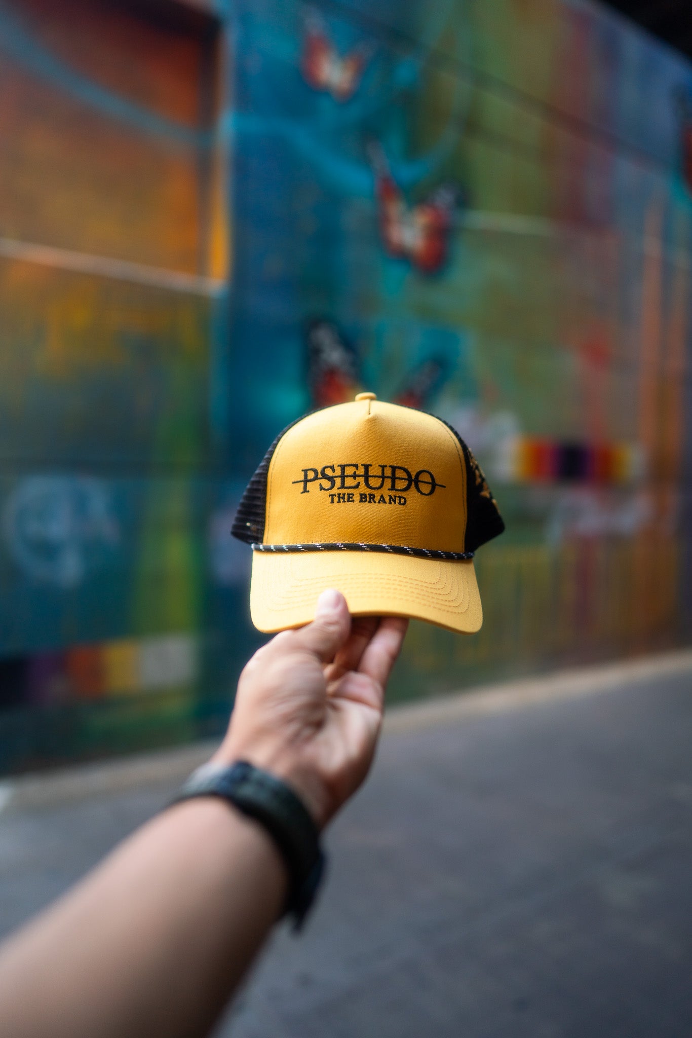 City Cap: 412